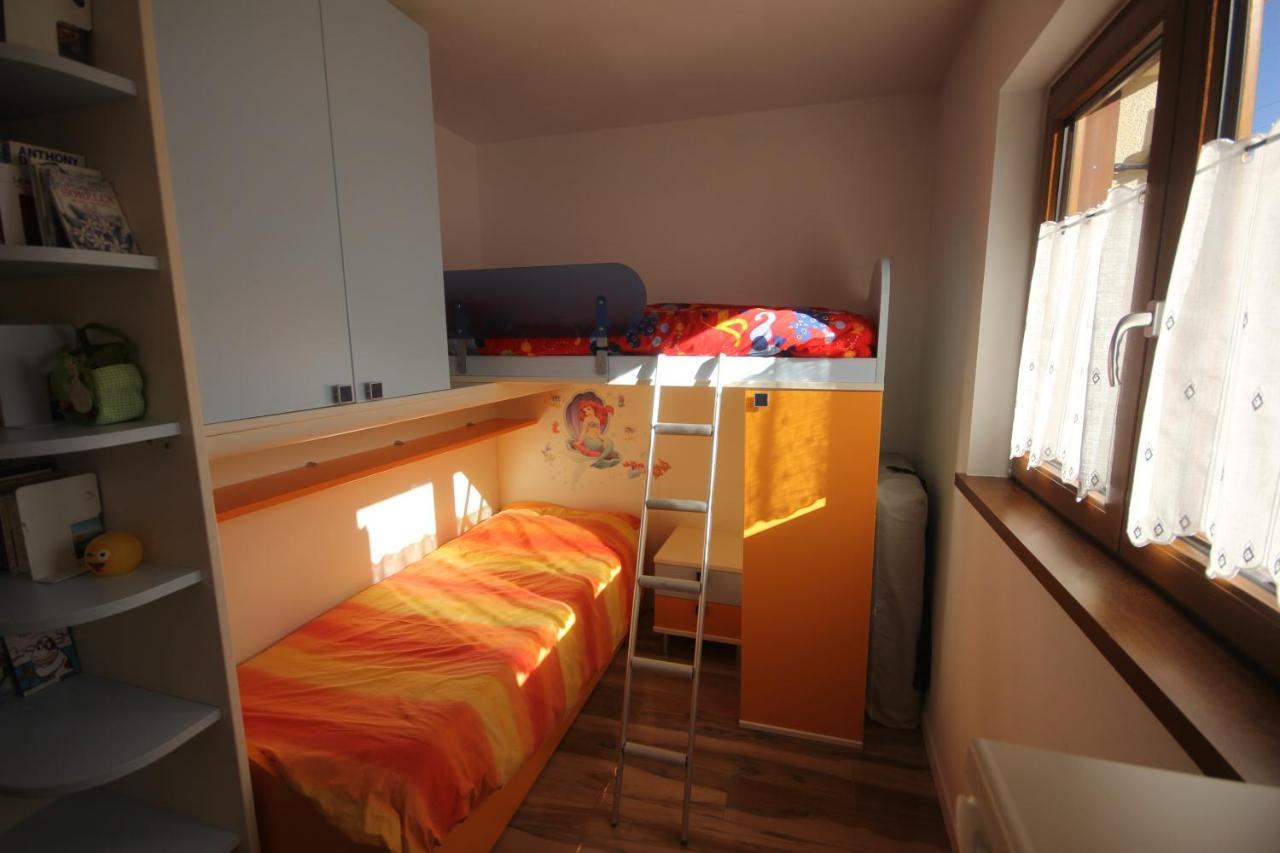 Il Riccio Del Castagno Apartment Novaledo Luaran gambar