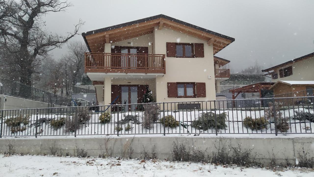 Il Riccio Del Castagno Apartment Novaledo Luaran gambar