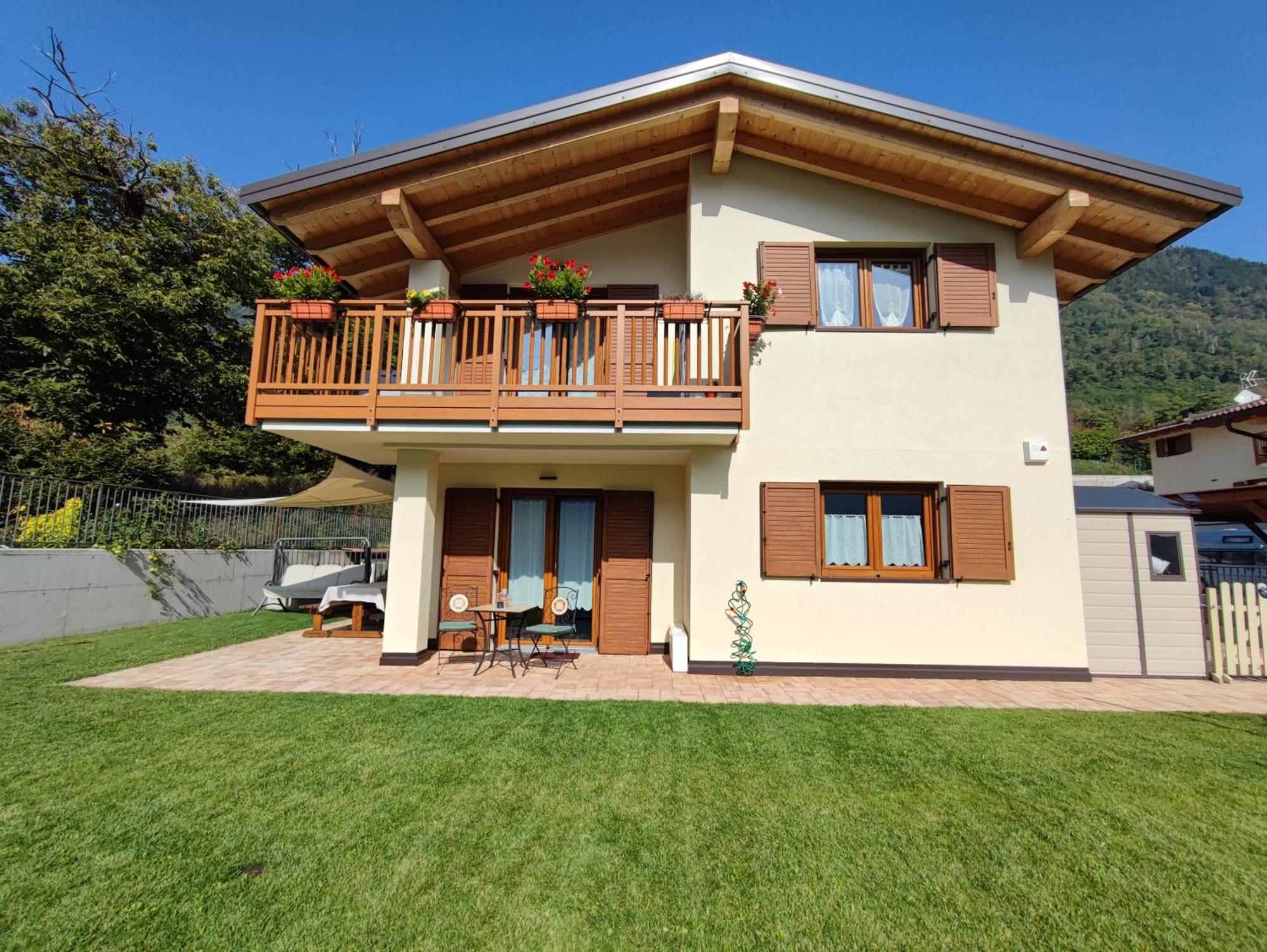 Il Riccio Del Castagno Apartment Novaledo Luaran gambar